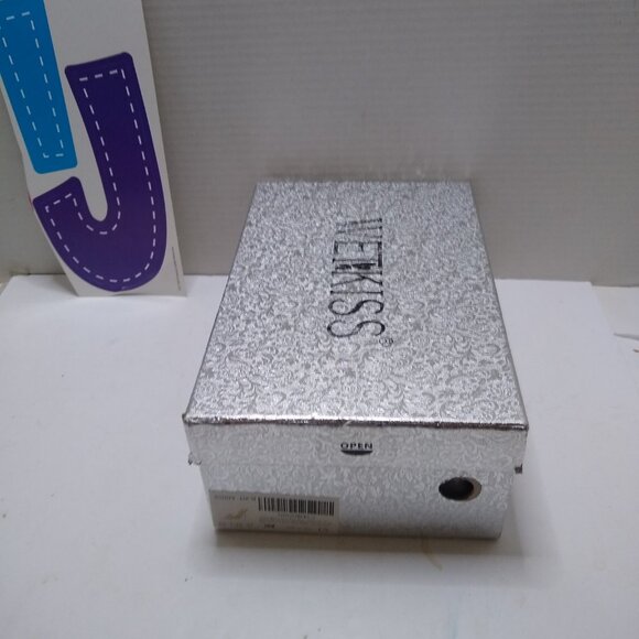 Wetkiss Women's Transparent Heel 4” Crystal Rhinestone Pointed Toe Size 7 - Picture 9 of 9